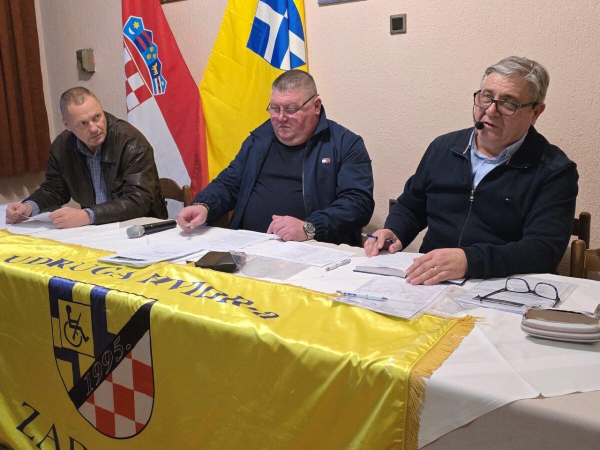 Vjerni čuvari uspomene na Domovinski rat